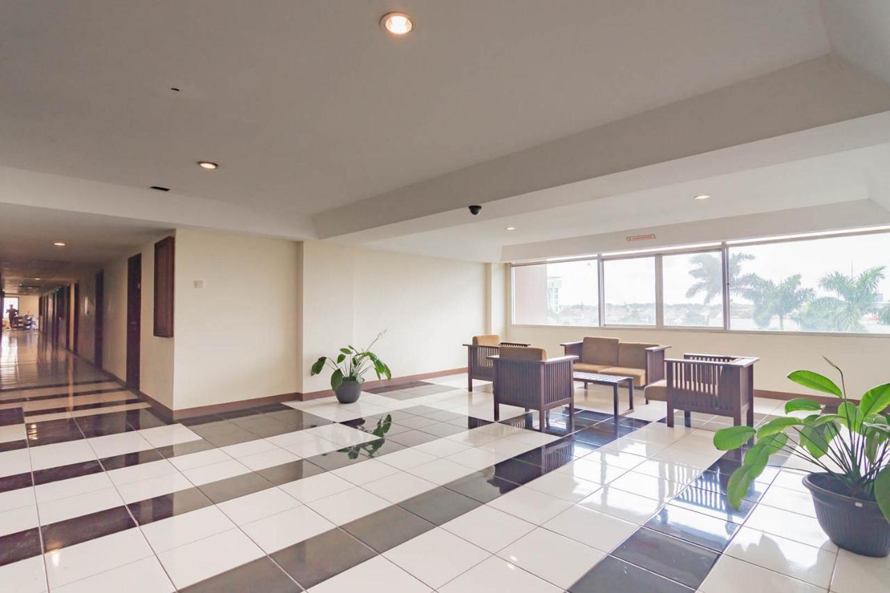 Redliving Apartemen Emerald Tower - Bion Apartel Tower South Bandung Dış mekan fotoğraf
